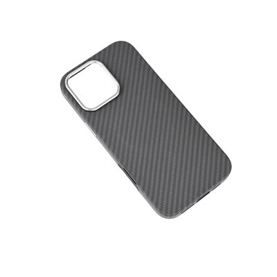 얇은 0.8mm 16g 무게 자석 아라미드 섬유 iPhone 16 Pro용 폰 케이스 (측면 사출 및 전체 커버 포함)